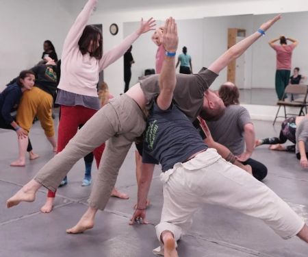 How to Start Dance Improvisation & Become Spontaneous in Your Dance Style