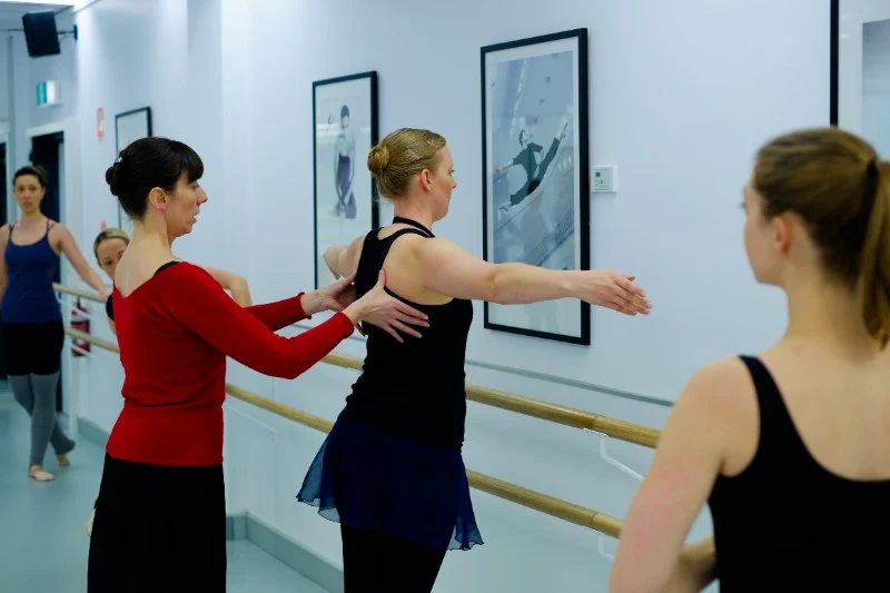 How to Develop a Consistent Dance Practice Habit