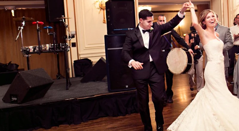 How to Create a Dance Routine for a Wedding Party – A Step-by-Step Guide