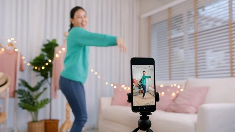 How to Film a Great Dance Video for Social Media with Your Phone