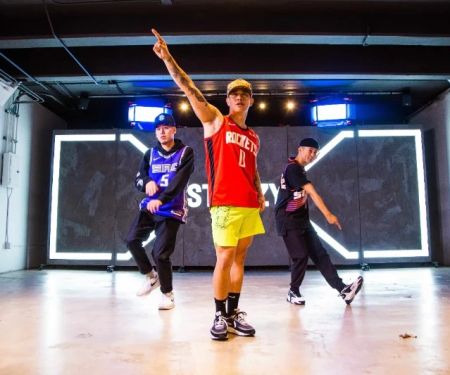 How to Use YouTube to Practice Dance Effectively
