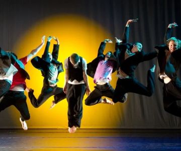 The Relationship Between Music Theory and Dance: How They Complement Each Other