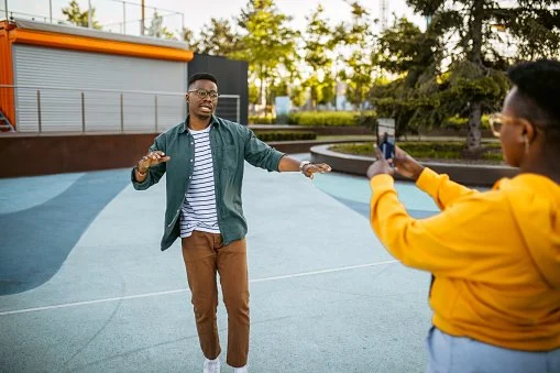 How to Use Social Media to Find Dance Challenges and Trends