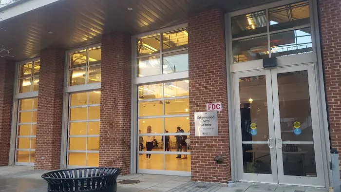 Edgewood Arts Center Picture 6