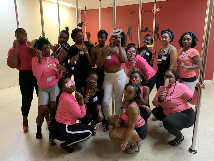 Divas And Dolls Fitness Picture 5