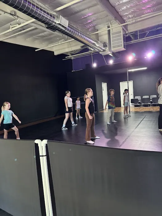 Spotlight Studios Dance Picture 6