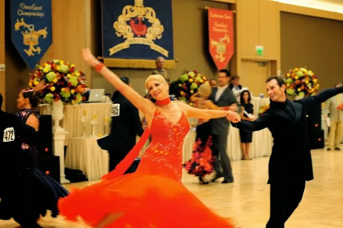 Danny Carter DanceMoves - Ballroom Dance Instruction By Danny Carter Picture 7