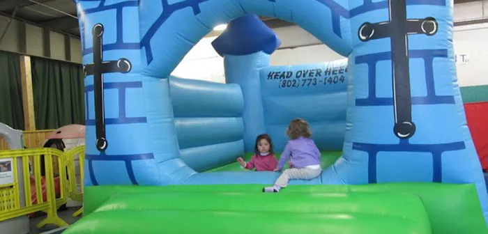 Head Over Heels Picture 5