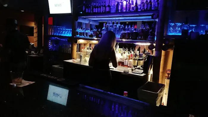 Amorama Latin Night Club Picture 9