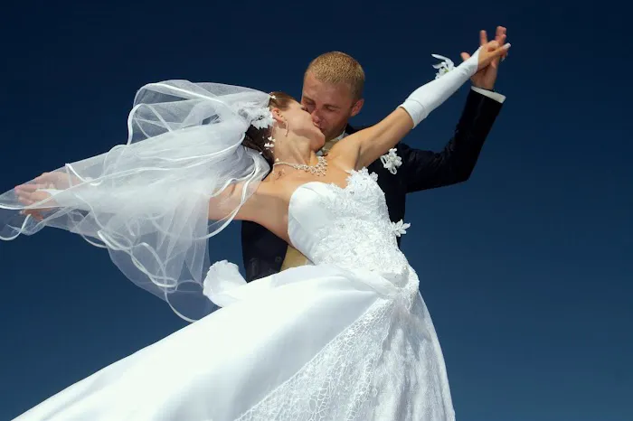Wedding Dance to Remember Picture 4