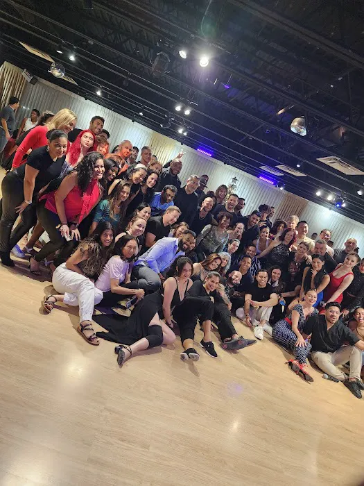 The Miami Bachata Overdose social Picture 4