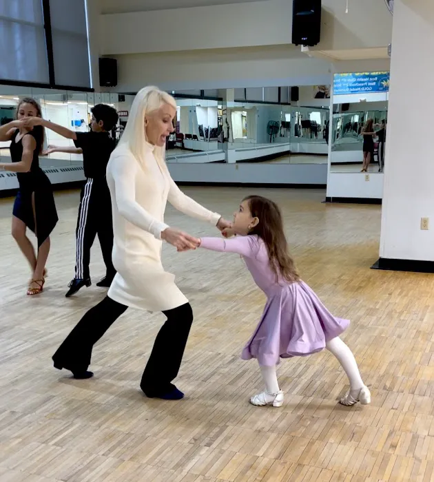 Top Dance Studio Picture 1