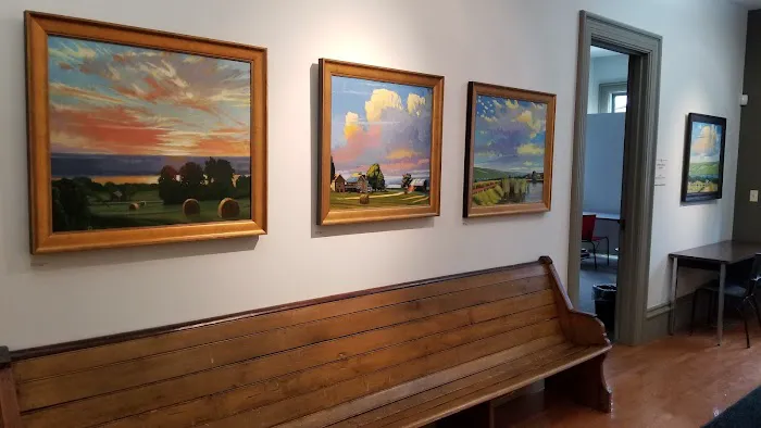171 Cedar Arts Center Picture 5