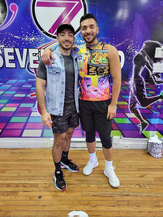 seven zumba Picture 6