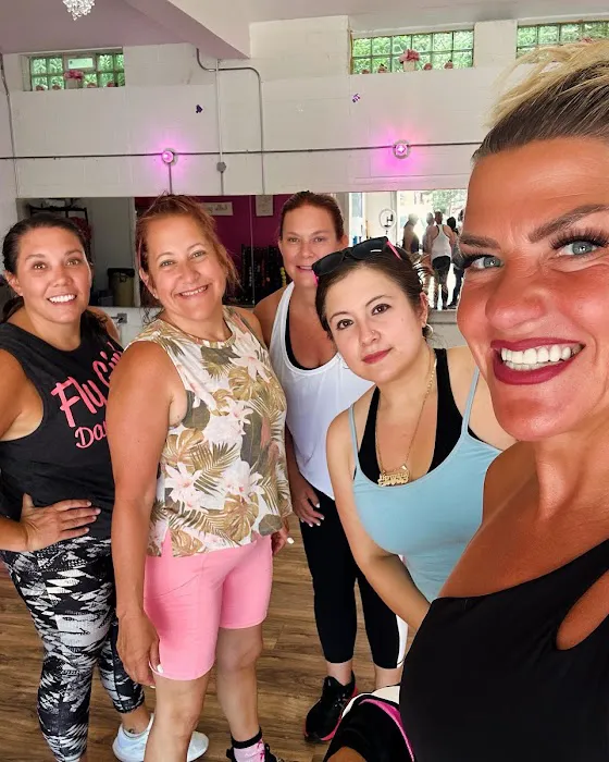 FLY GIRL DANCE & FITNESS Picture 1