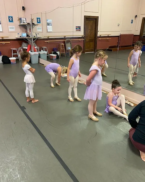 Central Dance Academy Picture 4