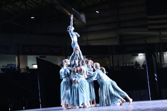 Ultimate Dance & Cheer Picture 1
