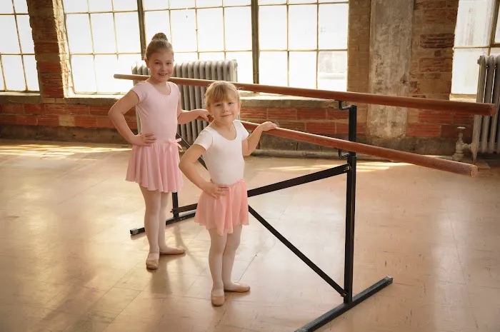 Dance Gallery of South Dakota Picture 1