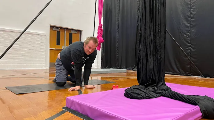 South Dakota Aerial & Arts | Aerial Fitness & Entertainment Picture 6