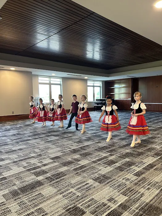 Heartland Conservatory of Dance Picture 6