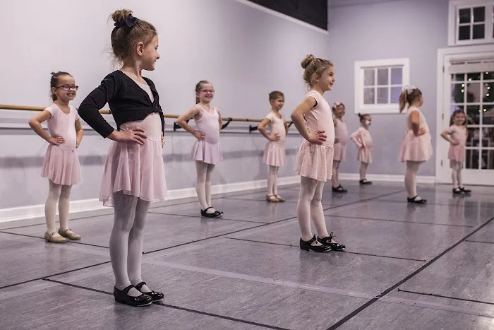 Bloom Dance Studio - Elkhorn Picture 3