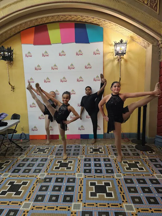 Aunt Phyllis' Legacy Dance Studio Picture 2