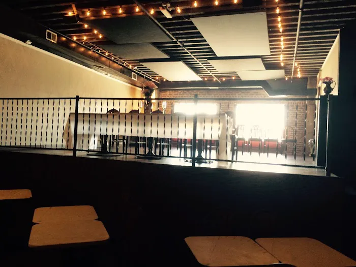 Vintage Ballroom Picture 3