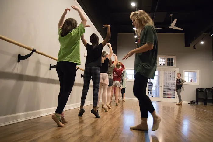 Bloom Dance Studio - Blondo Picture 1