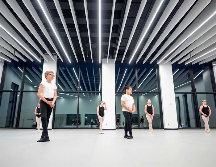 American Midwest Ballet School Picture 8