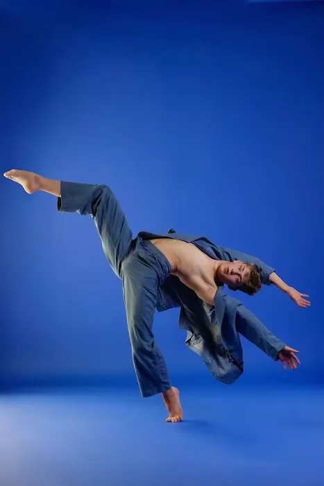 The Vive Movement Picture 3