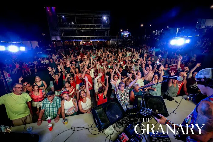 Bushwackers at The Granary Picture 4