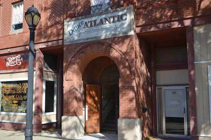 Dance Atlantic Picture 2
