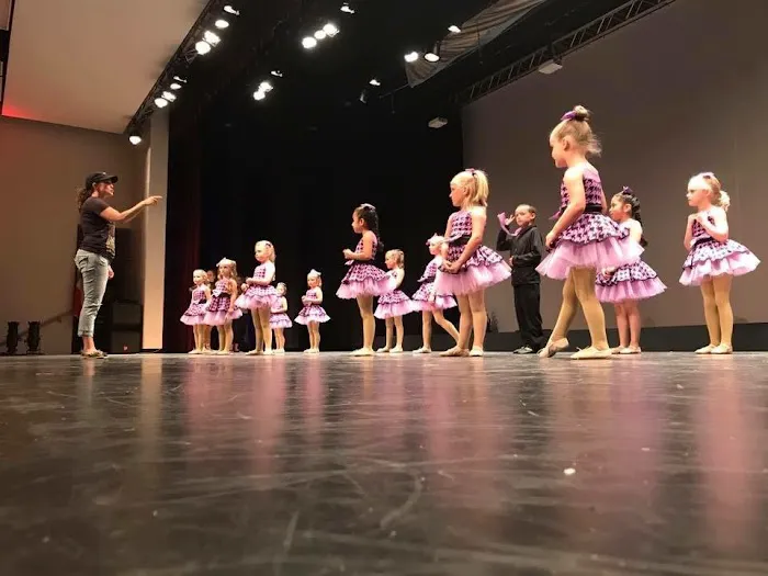 Dance Atlantic Picture 4
