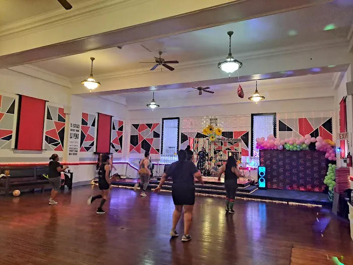 Noa Noa Dance Fitness Club Picture 3