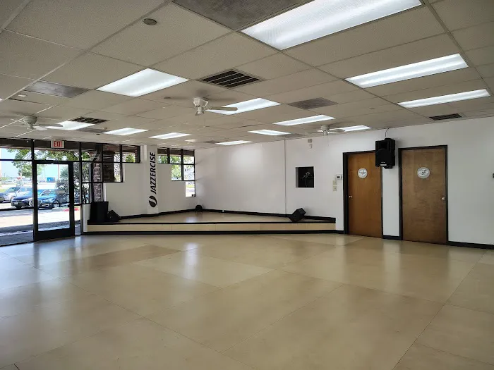 Plano Jazzercise Center Picture 5