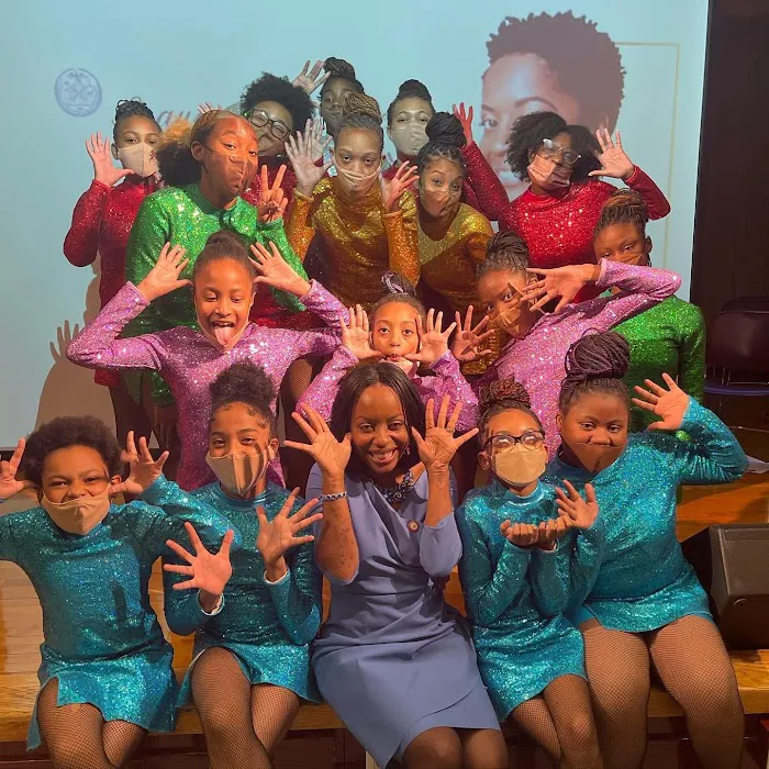 Edge School of the Arts Picture 8
