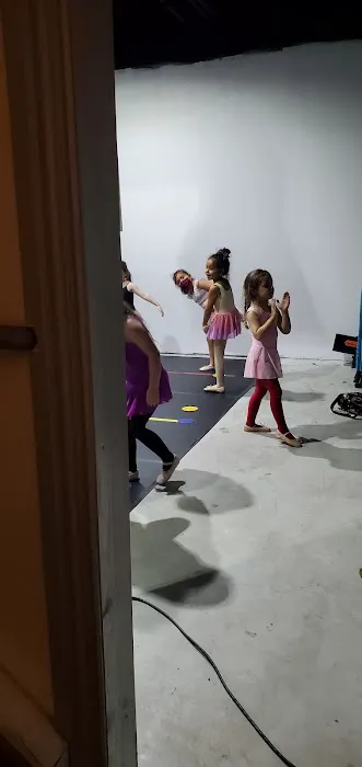 Defining Moments Dance Studio Wichita Falls Picture 3