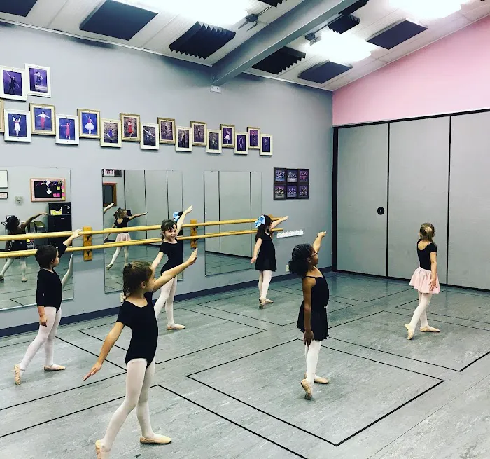 April's Dance Studio Picture 10