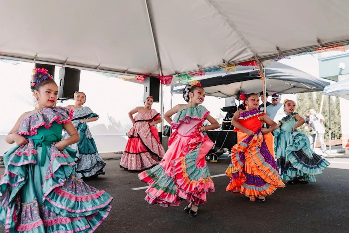 Ballet Folklorico Herencia OKC Picture 1