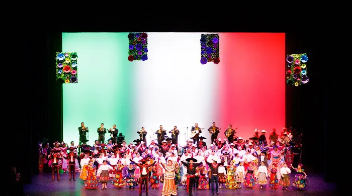 Ballet Folklorico Xochipilli of OKC Picture 9