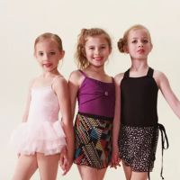 Queen of Hart's Costumes and Dancewear ico