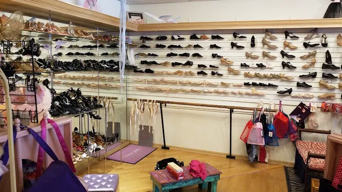 SHOW BIZ DANCEWEAR BOUTIQUE Picture 6