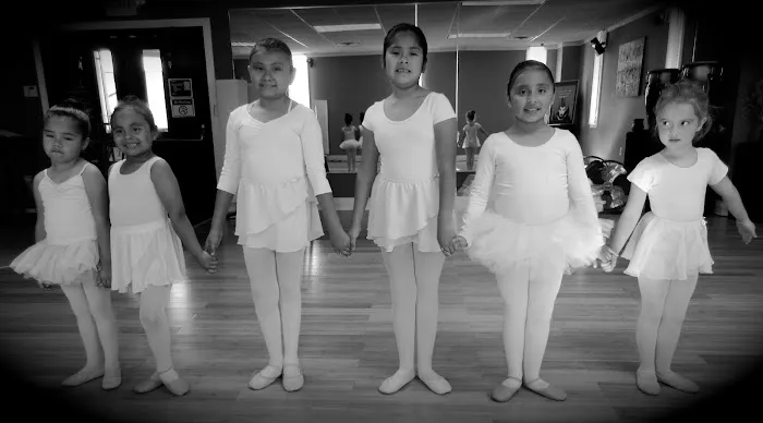 International Dance Studio Picture 3