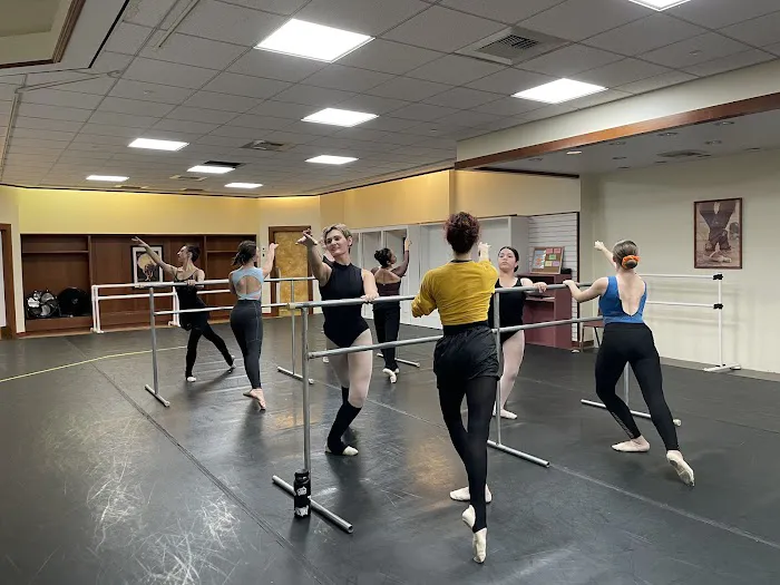 Askew Ballet Academy Picture 5