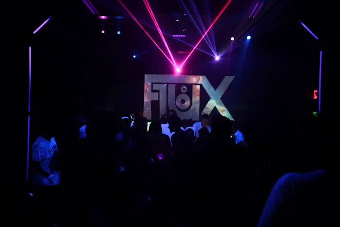 Flux Picture 7
