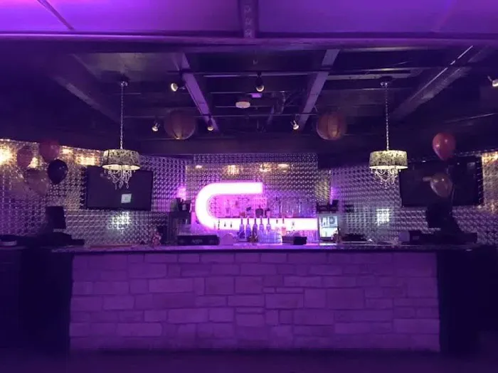 One15 Nightclub Picture 5