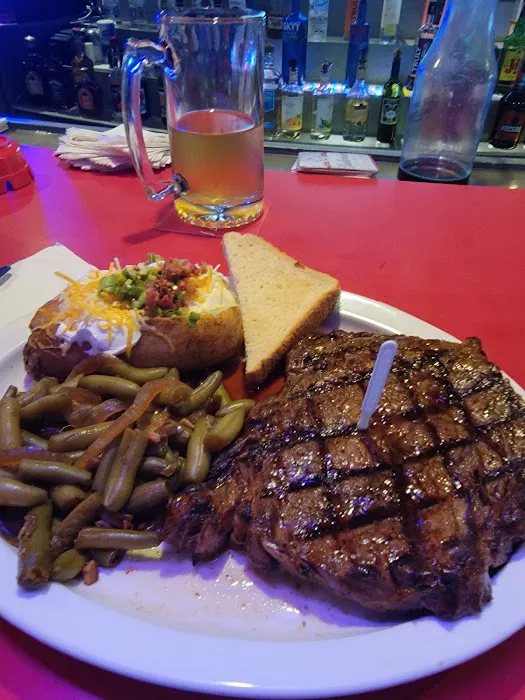 Landing Zone- Dance & Night Club · Bar · Diner Picture 3