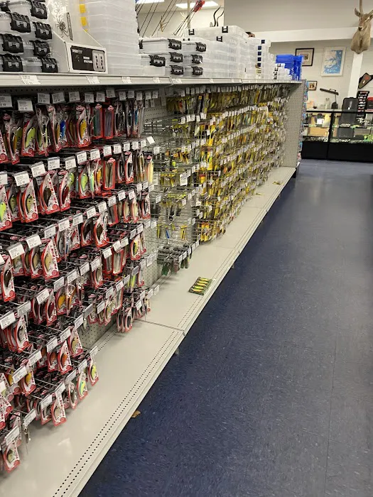 Dance's Sporting Goods Picture 3