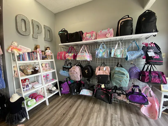 On Pointe Dancewear LLC Picture 6