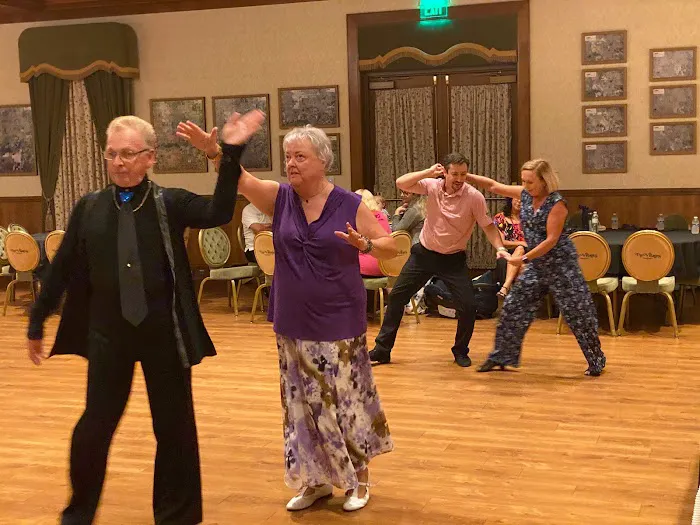 Eastons Dance Clubs Picture 7